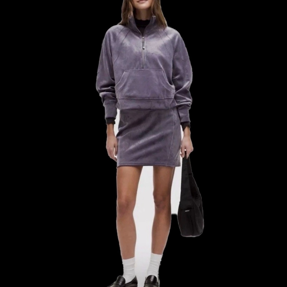 lululemon- NWT Scuba HR mini skirt Velvet